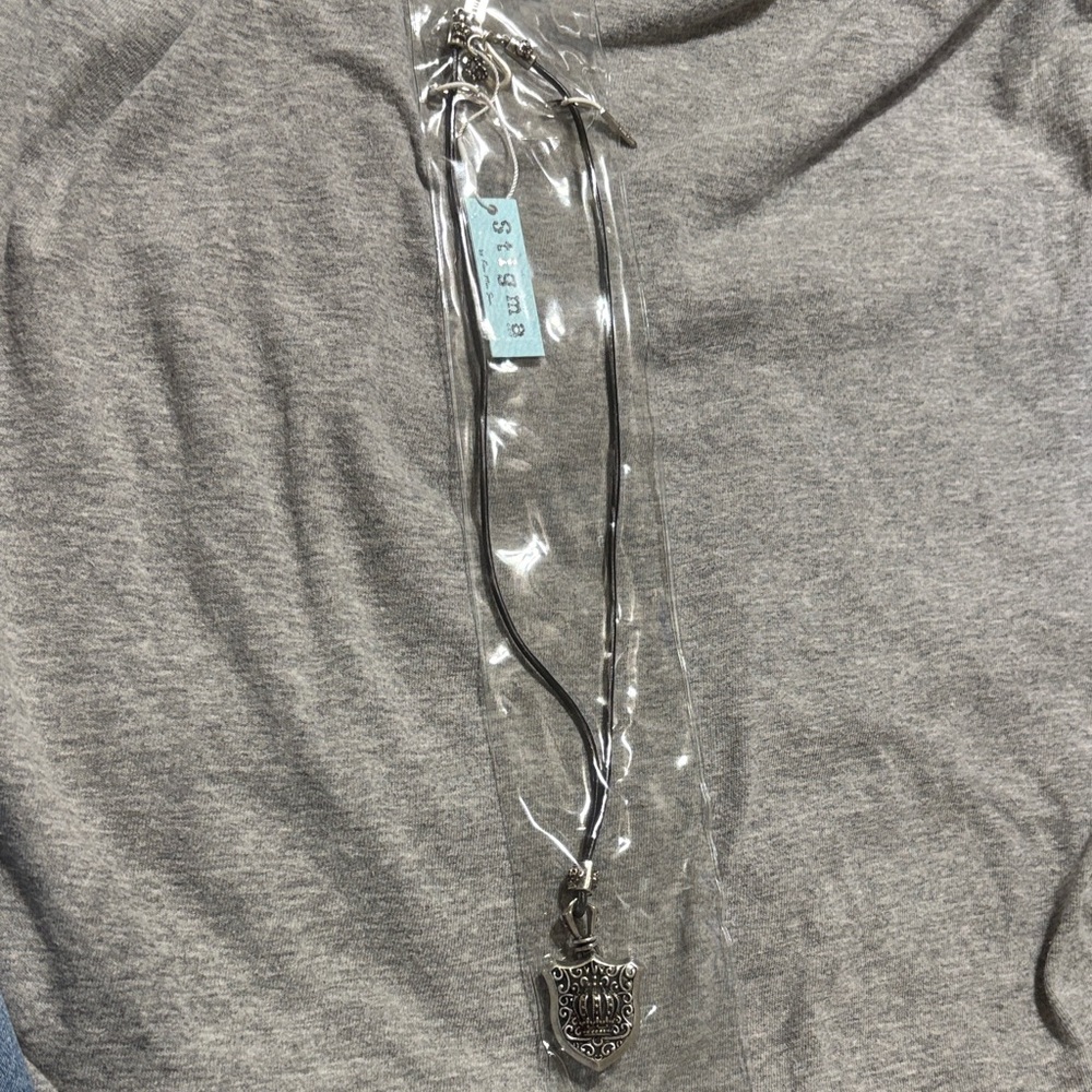 Stigma Silver Pendant Necklace